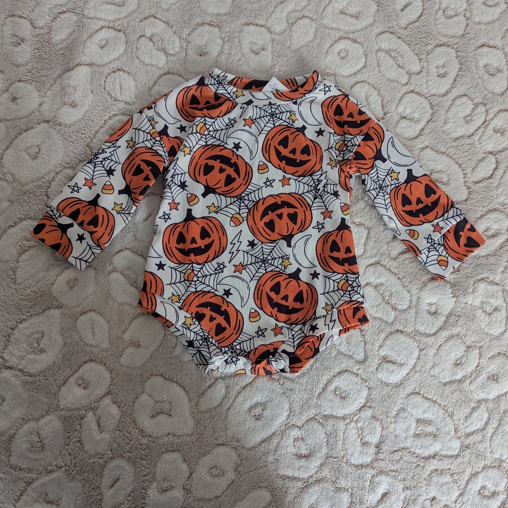 Jack-o'-lantern Onesie